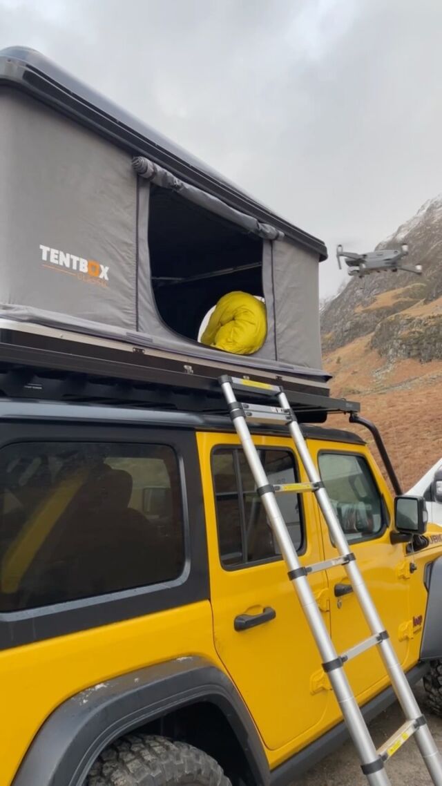 Is the mountains calling for anyone else? Another amazing shot from @weekend_hiker with his Tentbox Classic 😍

#tentbox #rooftent #traveltheworld #travel #explore #outdoors #motoprooftoptent #tents #camping